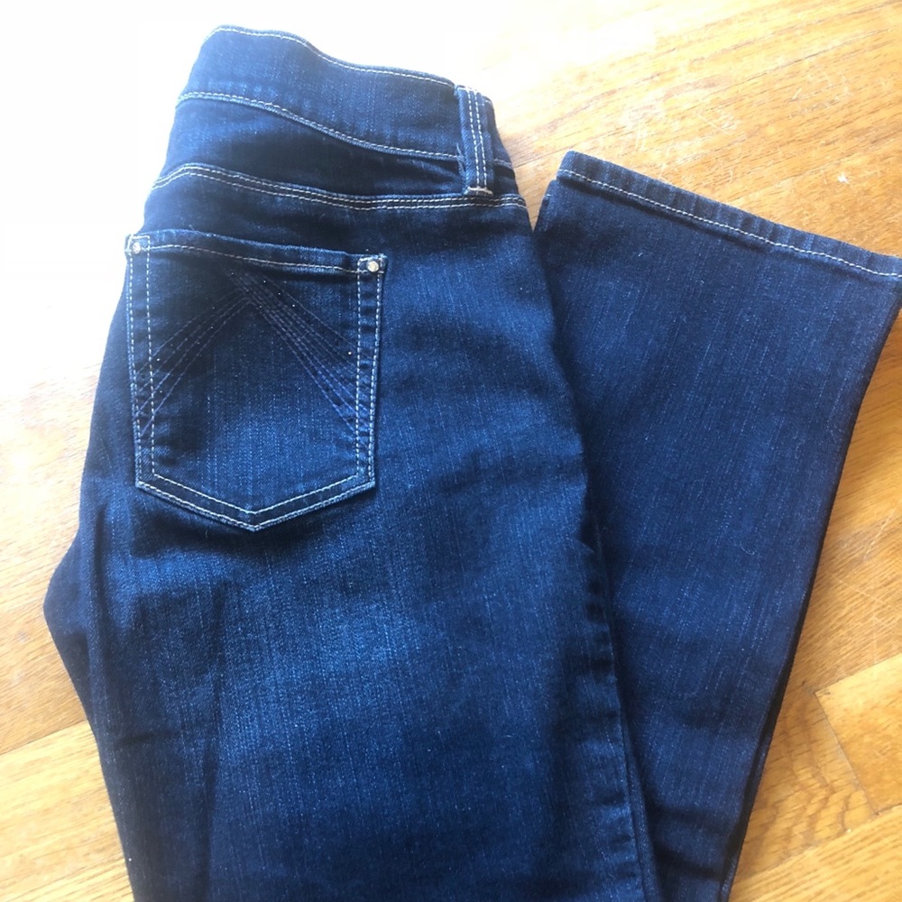 White House Black Market cropped Noir jeans